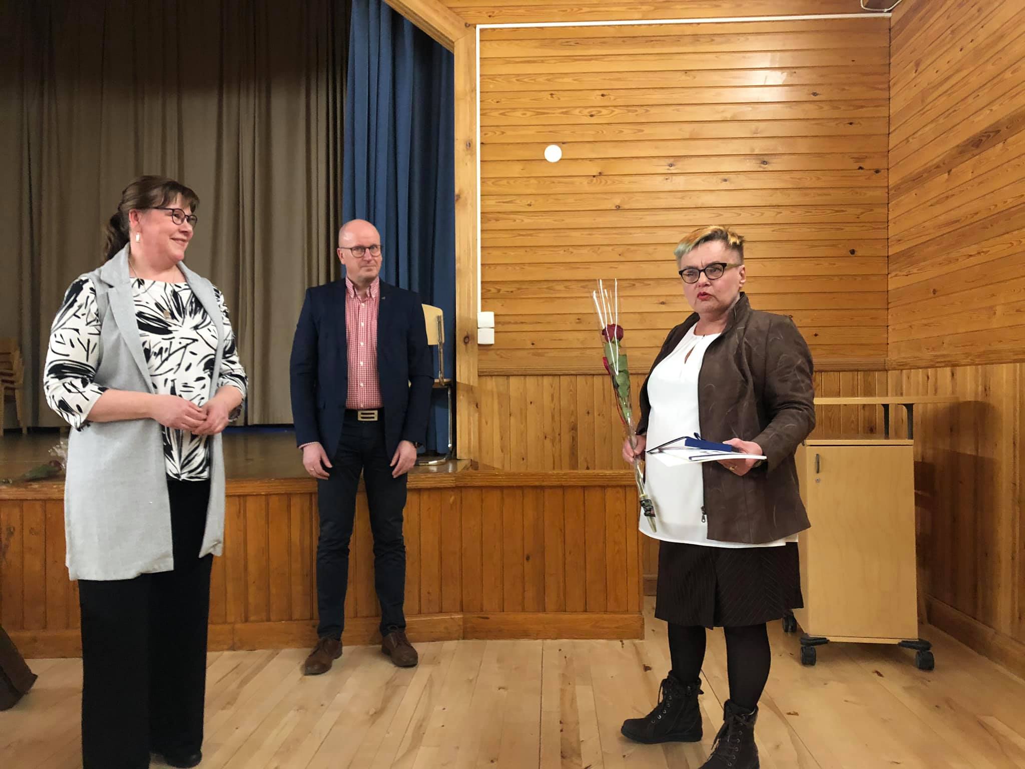 Tuulia Suominen palkittiin ansioristillä